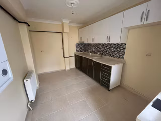 Melih Gökçek Bulvarına Bir Bina 29 Ekimde 3+1 Arakat Kiralık Daire Ön Cephe
