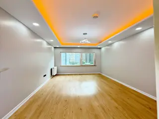 Site İçi 2+1 - Metrobüse 10 Dk - Yüksek Kira Getirili - Otopark Ve Güvenlikli - Fırsat Daire!!