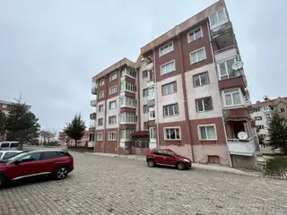 Türker Emlak'tan Satılık Bahçeşehir Mahallesinde 3+1 Geniş Daire