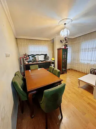 Karasu Çınardan Çarşı Merkezde 3+1