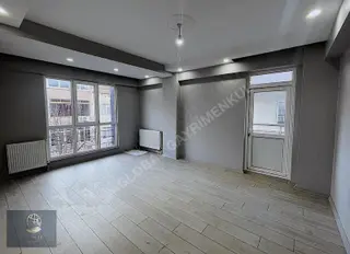 Şeyhsinan'da Satılık 2+1 Daire: 95m², 3. Kat, İskanlı