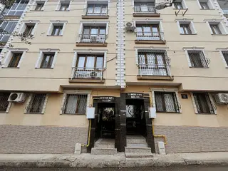 İzmir Buca Hürriyet Mahallesinde Satılık 3+1 Masrafsız Daire
