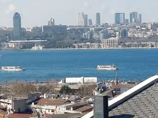 Deva Dan Çok Güzel Boğaz Manzaralı Çarşı Üstü Geniş Lüx Dublex