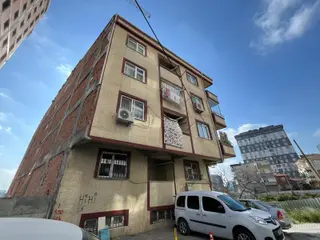 Remax Kurtuluş,tan Krediye Uygun Satılık 2+1 Y.giriş Katı
