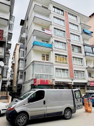 Kaçmaz Fırsat 3+1 Boş Hastane Metrosu Dibinde Çift Balkon