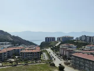 Kuşadası Değirmenderede Full Deniz Manzaralı 2+1 Kiralık Daire