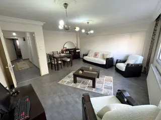 Karşıkaya İskele Ve Çarşıya 300 M, 3+1 Satılık Geniş-ferah Daire