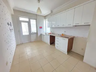 Güzeloba Site İçerisinde Havuzlu 3+1 Daire