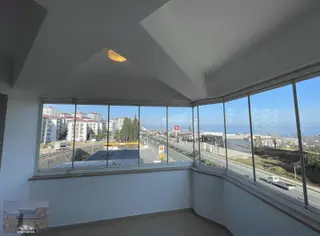Yıldızlı'da Deniz Manzaralı, Lüks 3+1 Daire