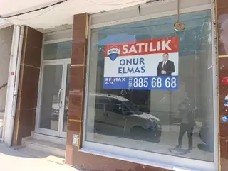 Kaçmaz Yatırım Fırsatı Yeni Sağlık Ocağı Karşısı 150m² Dükkan