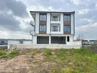 Ayrı Mutfak Modern Yapılı Sıfır 2+1 Satılık Daire!!