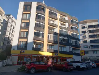 Aliağa Onyıl Gayrimenkul Yen Mh.hastane Cad.satılık Dükkan