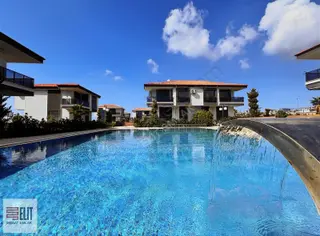 Havuzlu Sitede Lüks Villa Havuzlu Sitede Lüks Villa