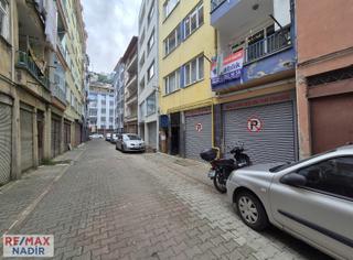 Remaxnadir Gıresun Merkez Kumyalı'da 80 M² Satılık Dükkan