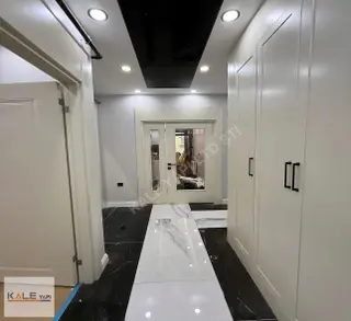 Bahçeşehir Konumunda Balkonlu 2+1 Sıfır Satılık Daire
