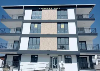 Germencik Yedieylül Mah. Okullar Bölgesinde Geniş 2+1 Köşe Daire Germencik Yedieylül Mah. Okullar Bölgesinde Geniş 2+1 Köşe Daire
