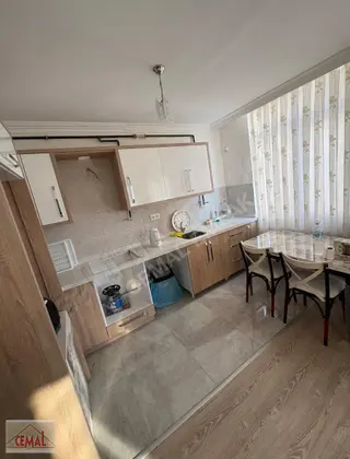 Cemal Emlak Bursa Nilüfer 30 Ağustos Alnına Sitesi 1.ara Kat Sıf