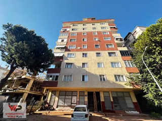 Kartal Cevizlide Geniş 3+1 Satılık Daire Merkezi Konum