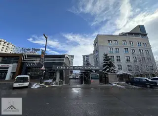 Aksan Emlak'tan Bağdat Cad Eğriköprü Konaklarında Lüks Daire!