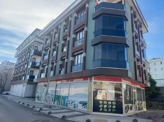 Sancaktepe Sarigazi Merkezde. Satilık 4+1 Üst Dublex