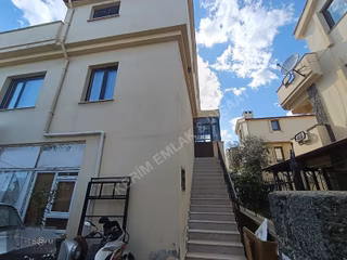&kerim'den Küçükkuyu'da Kiralık Klimalı Lüx Eşyalı Dublex Daire