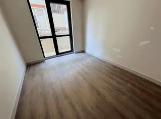 Fakültelere Ve Toplu Taşımaya Yakın Sıfır 1+1 Daire