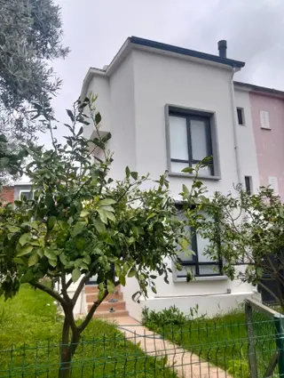 🏡kuşadası Davutlar’da Satılık Triplex Villa