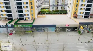 Anka Real Estate/sancaktepe Merkez'de Kiralık Depolu Dükkan