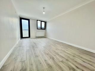 Yusuf Emlak'tan Tevfikbey’de Yeni Binada 2+1 Satılık Daire