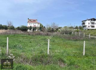 Silivri Gümüşyaka'da Satılık 1300 M² İmarlı Arsa - Denize Yakın Silivri Gümüşyaka'da Satılık 1300 M² İmarlı Arsa - Denize Yakın