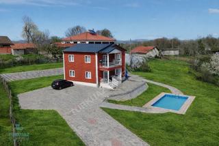 Ulugeçitkadı Köyünde Özel Yapım 4+1 Havuzlu Satılık Lüx Villa