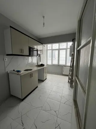 Başakşehir Güvercintepe Mahallesi 2+1 Kiralık Daire. Başakşehir Güvercintepe Mahallesi 2+1 Kiralık Daire.