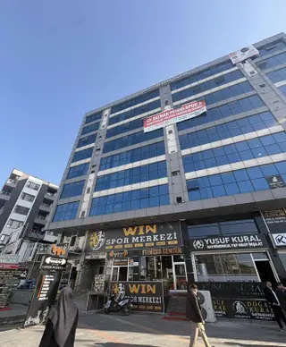 Alaaddin Okçu S A T I Y O R Gazioğulları Plazada Ofis