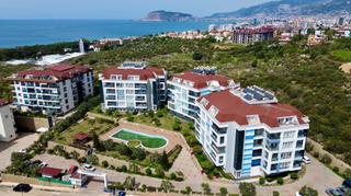 Alanya Kestel'de Denize 400 Metre 3+1 Ayrı Mutfak Satılık Daire