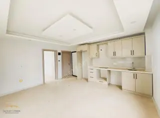 Yeniköy'de Yatırımlık 1+1 Fırsat Daire | 65m² Net