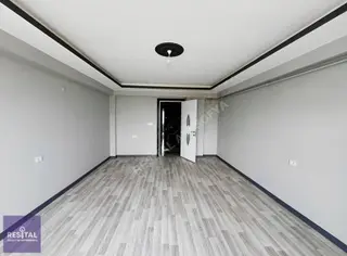 Üçevler'de Yola Cephe Satılık 2+1 Dubleks Daire
