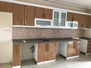 Ereğlinin Güzide Semtlerinden Kazancı Mah.atatürk Evlerinde 3+1 Daire