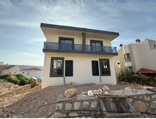 Seyrek Villakent'te Müstakil Havuzlu 3+2 Tripleks Villa Seyrek Villakent'te Müstakil Havuzlu 3+2 Tripleks Villa