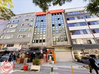 Kızılay Bayındır Sokakta Geniş, Temiz, Hazır Ofis!