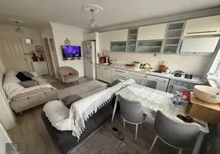 Karaağaç Mah Müstakil Bakımlı Geniş Ev Karaağaç Mah Müstakil Bakımlı Geniş Ev