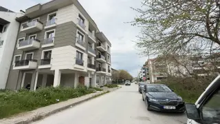 General Kemal Okulu Yanında Satılık 2+1 Arakat Asansörlü Daire