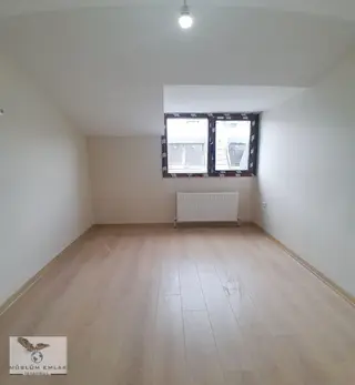 Müslüm Emlaktan Merkezde Site İçerisinde 4+2 Deniz M. Dubleks