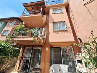 Evka 3te Özel Yaşam | 5+1 Villa | 200 M² Net | Bahçeli |