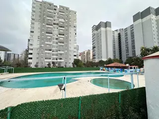 Jetkent1 Sitesinde Cadde Cepheli Yüksek Giriş 3+1 Satılık Daire