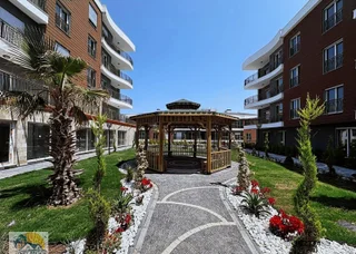 Kuşadası Merkezde Acil Satılık Fırsat Daire
