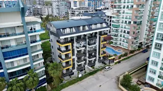 Alanya Mahmutlar'da Denize 150 Metre 1+1 Geniş Kiralık Daire