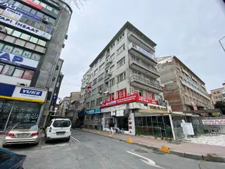 Vatan Caddesinde 160 M2 Satılık 3+1 Daire Fatih/akşemsettin