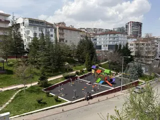 Kuşcağız Muhtarlık Yakını,park Manzaralı Orta Kat Ön Cephe Geniş