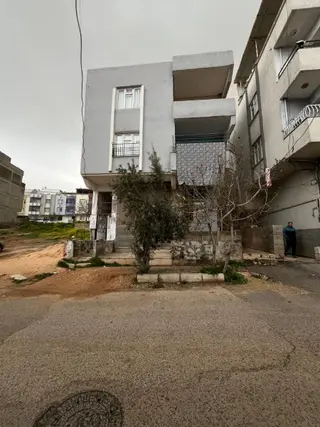 Çakır'dan Satılık 3 Katlı Müstakil Ev Belkıs Mh Salı Pazar Arkas
