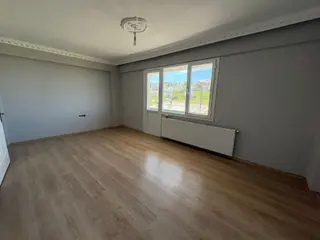 Örnekkenttde Ön Cephe 2+1 Kapalı Mutfak Satılık Daire Örnekkenttde Ön Cephe 2+1 Kapalı Mutfak Satılık Daire